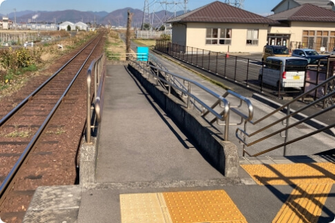 モレラ岐阜駅のスロープ
